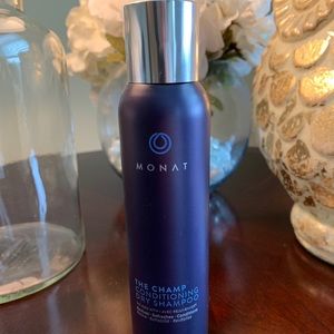 Monat Dry Shampoo